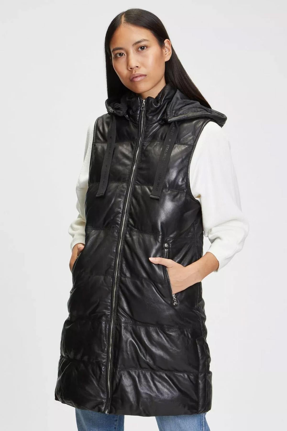 Long sleeveless down jacket in lambskin - Image n°1