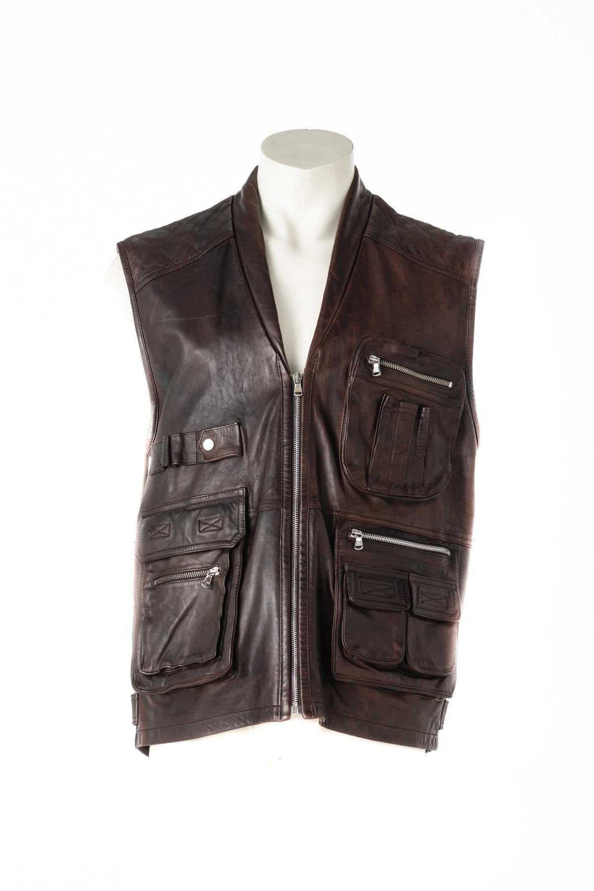 Men's vest in brown sheepskin leather - Image n°1