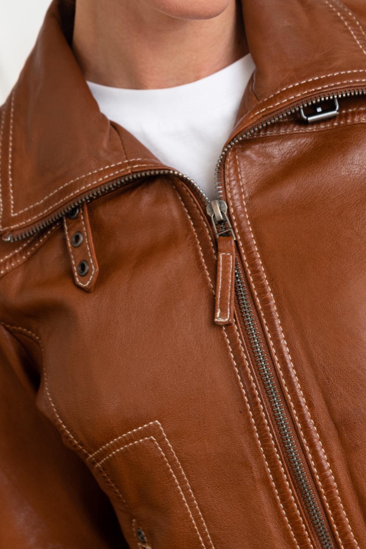 Leather jacket with flap collar - Image n°6