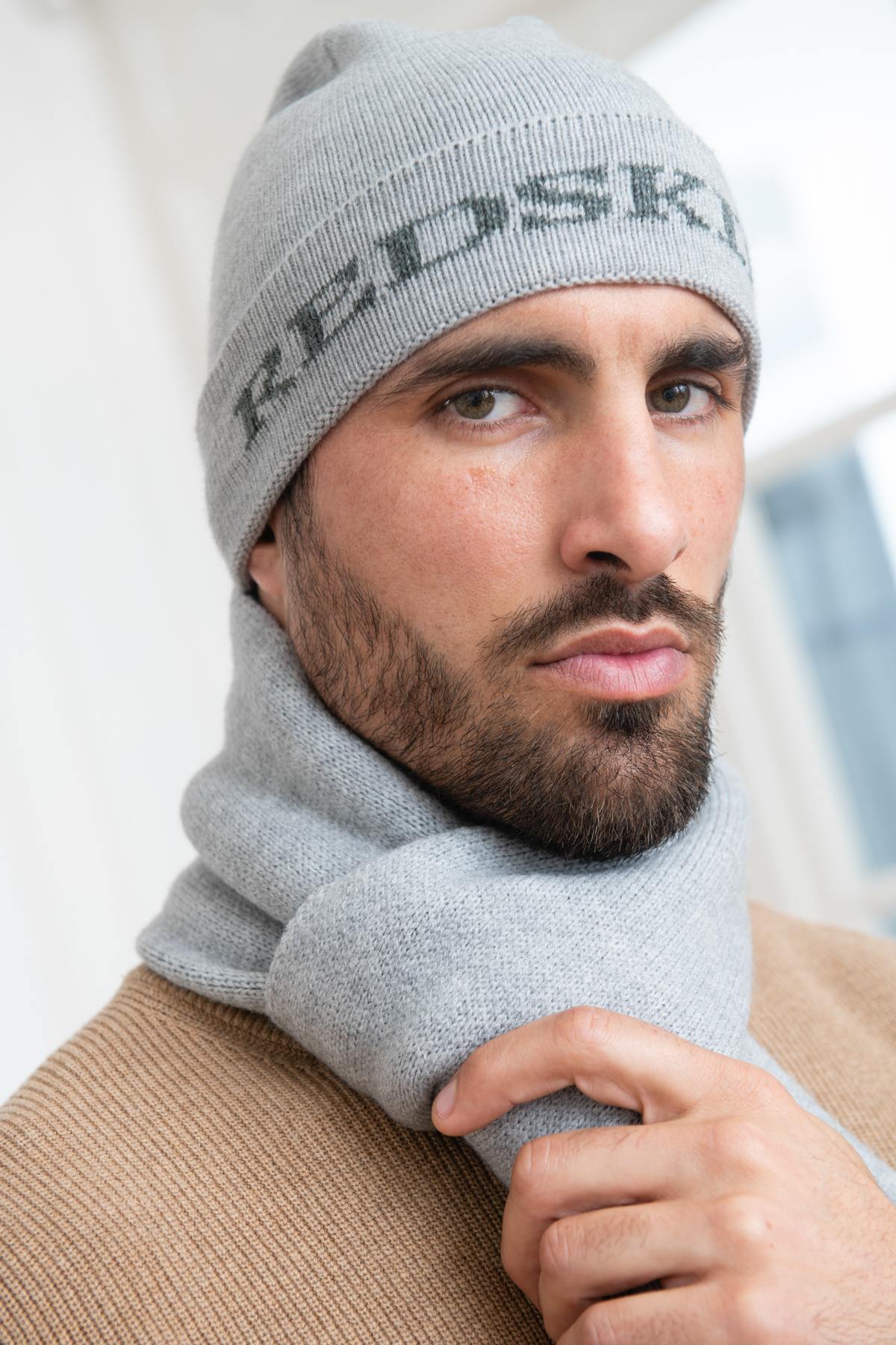 Gray scarf for men - Image n°5