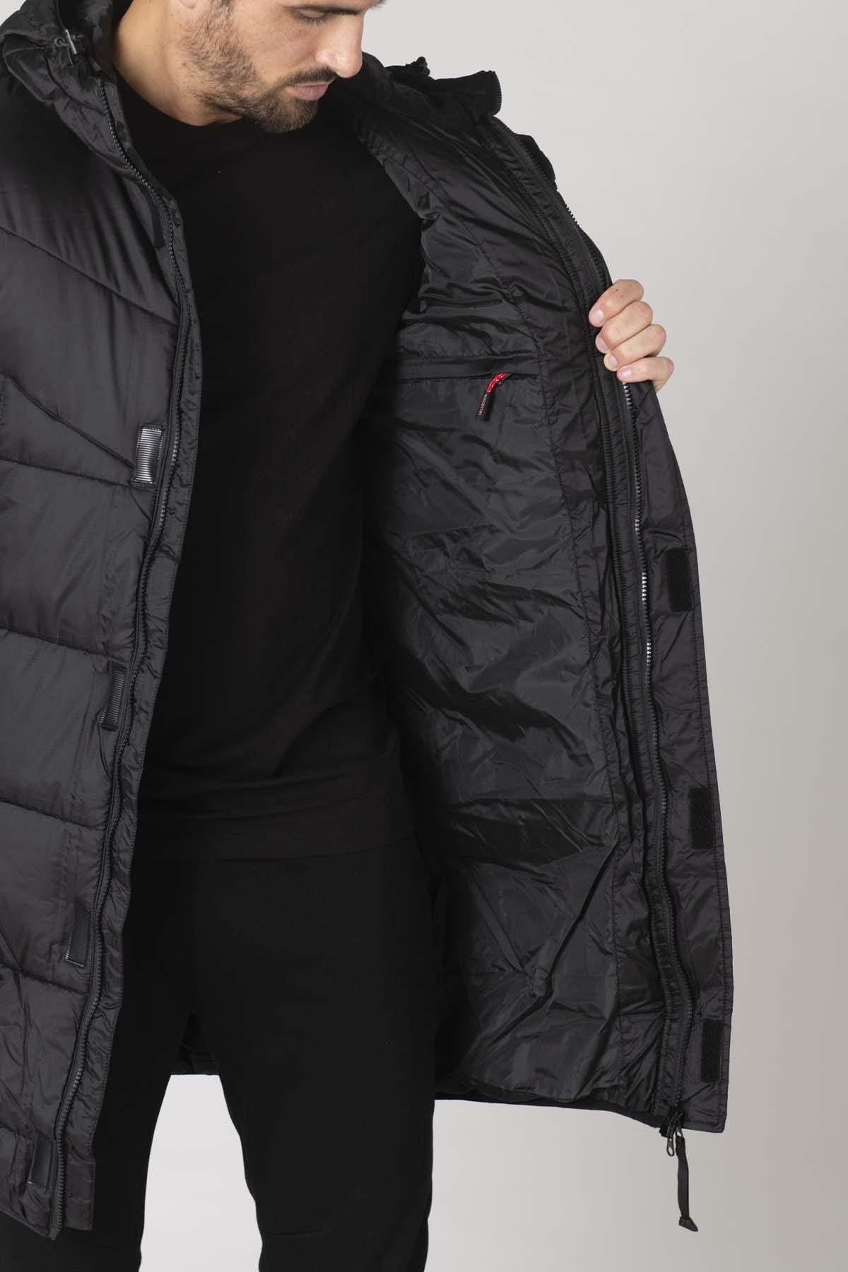 Long hooded down jacket in black nylon - Image n°6