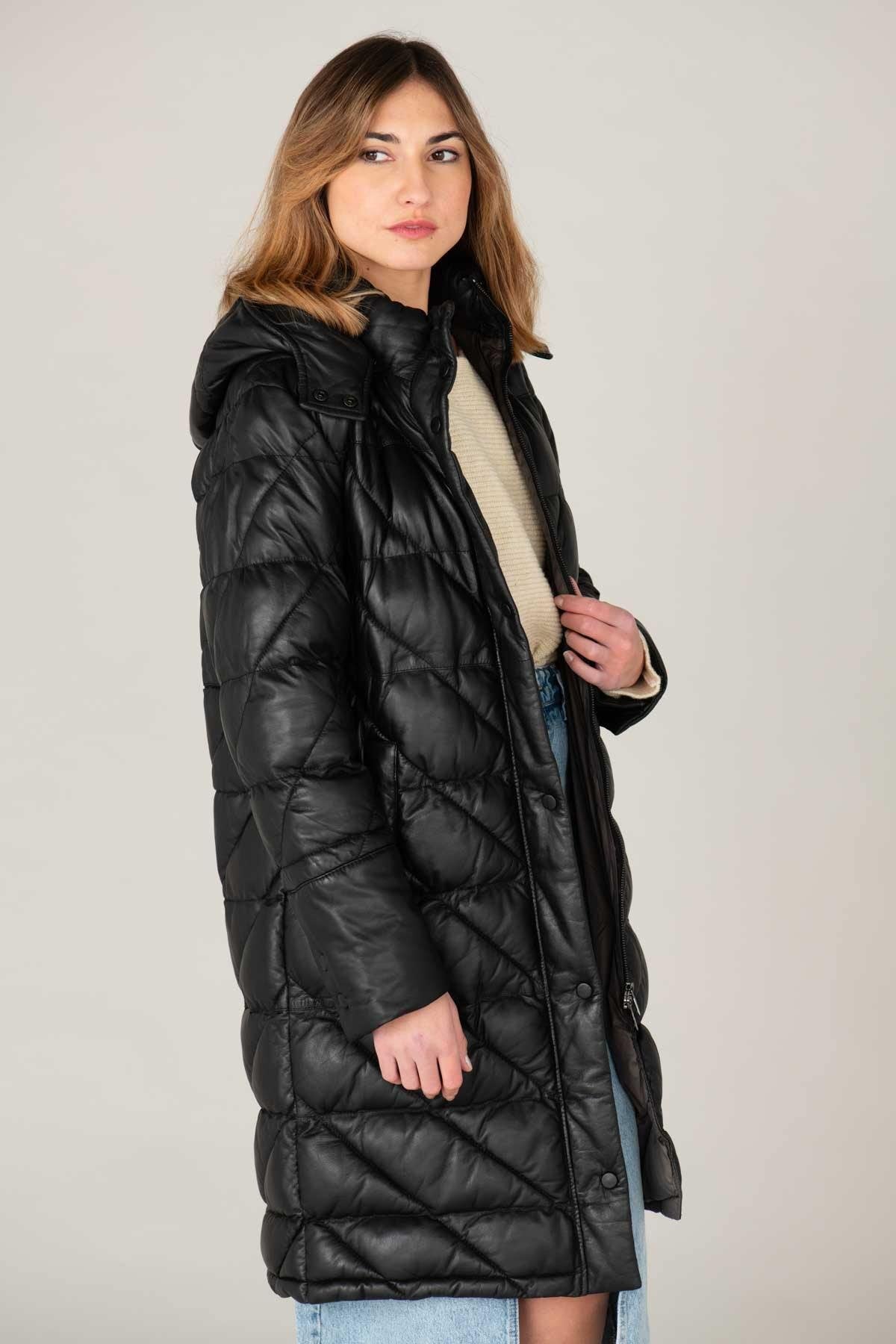 Long black leather down jacket for women - Image n°3