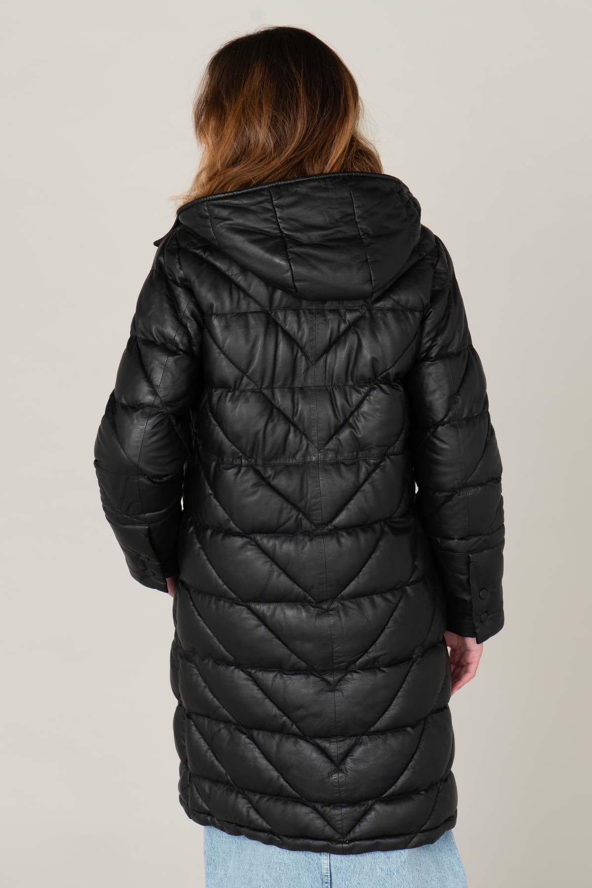 Long black leather down jacket for women - Image n°4